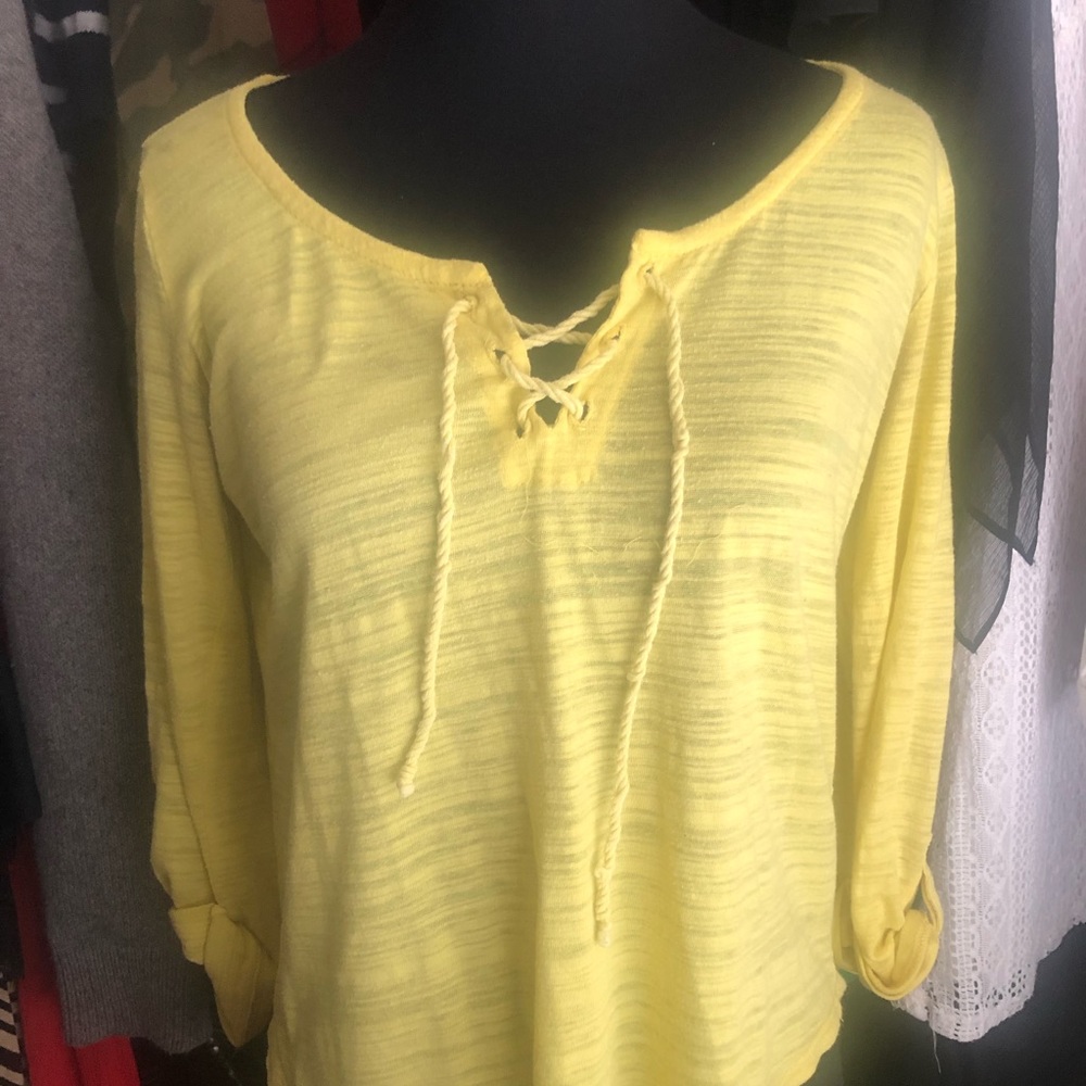 Yellow Flowy Cute Blouse!